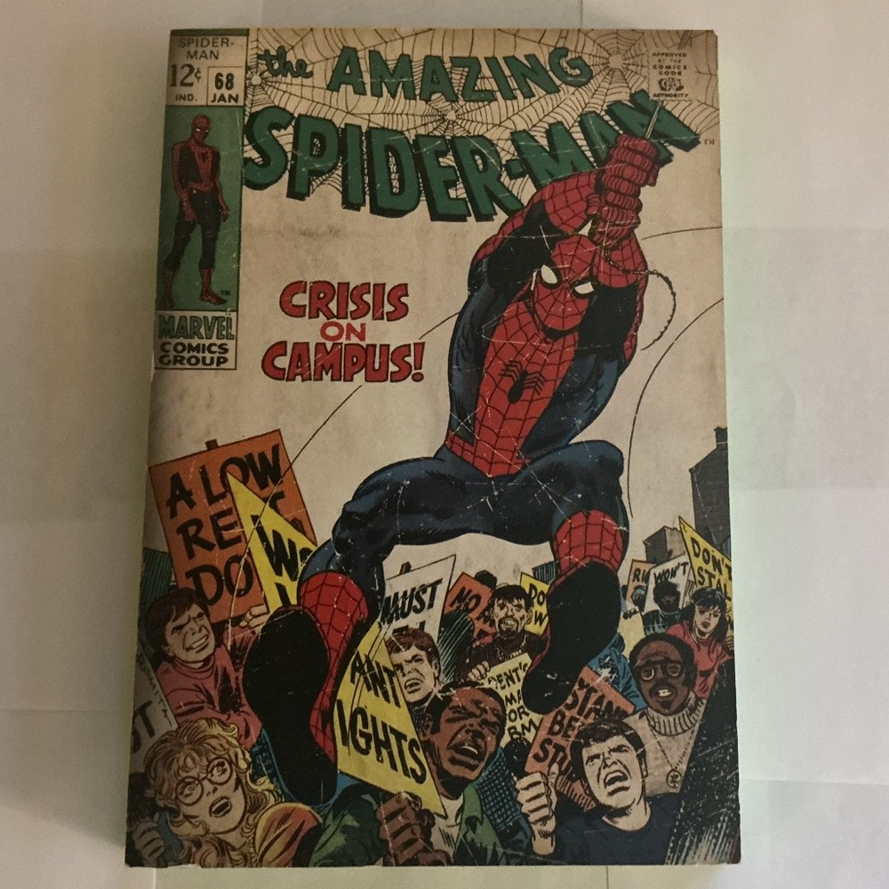 Spider-Man Wall Hanging, 7” by 10”.